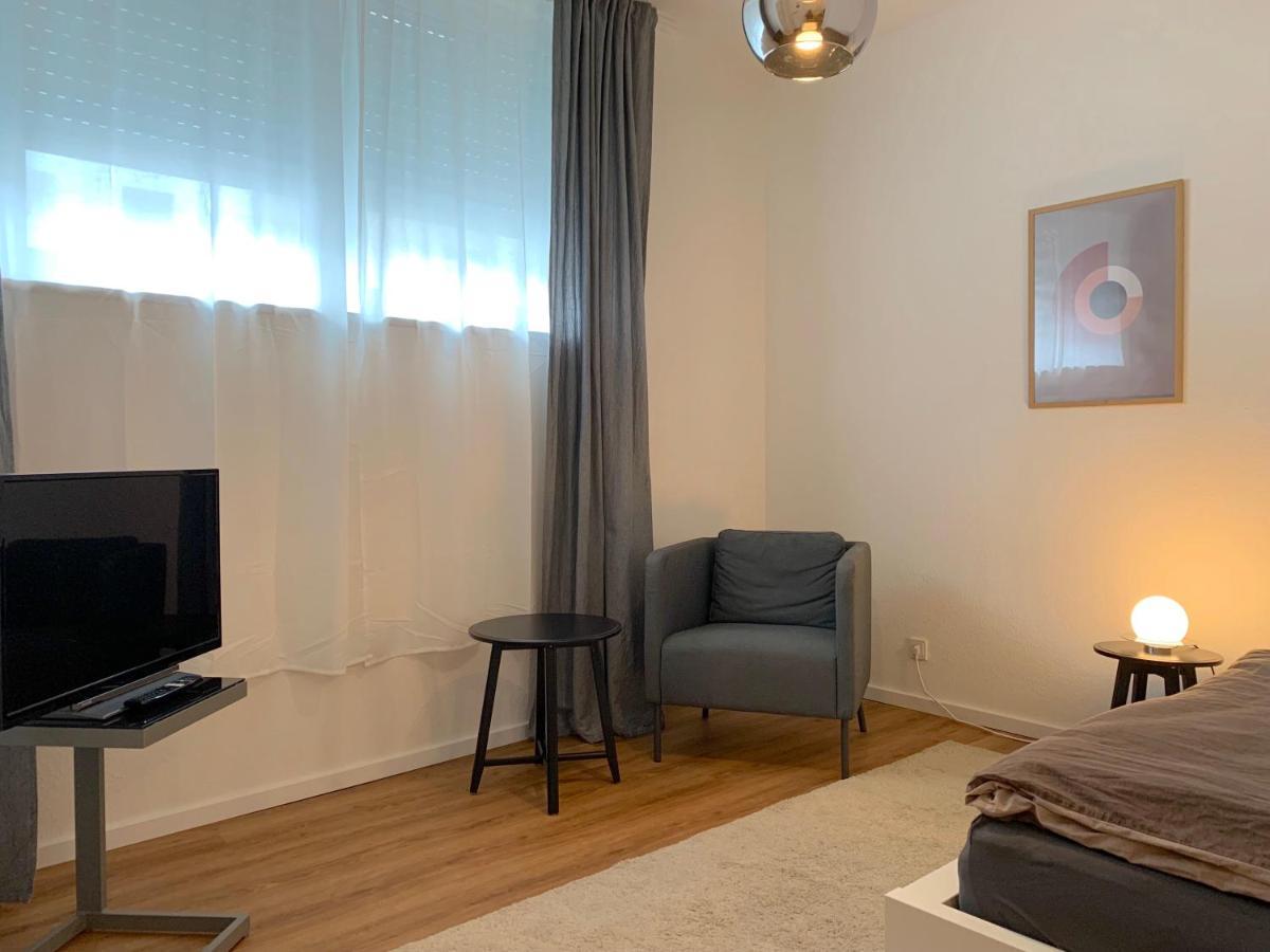 Alles Komplett - 2 Schlafzimmer, Grosse Kueche, Bad Кёльн Экстерьер фото