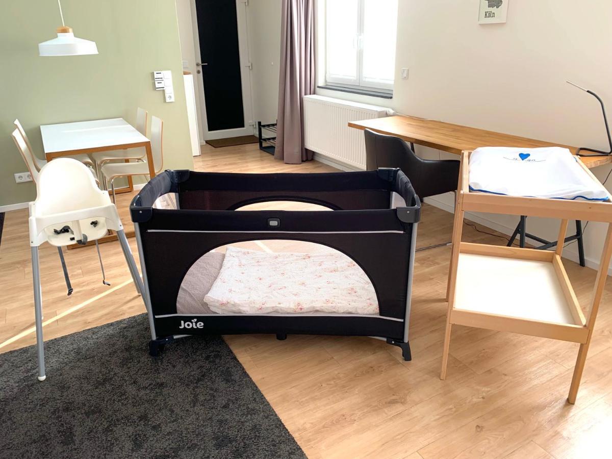 Alles Komplett - 2 Schlafzimmer, Grosse Kueche, Bad Кёльн Экстерьер фото